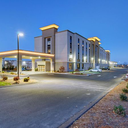 Hampton Inn & Suites Boston/Стоутън Екстериор снимка