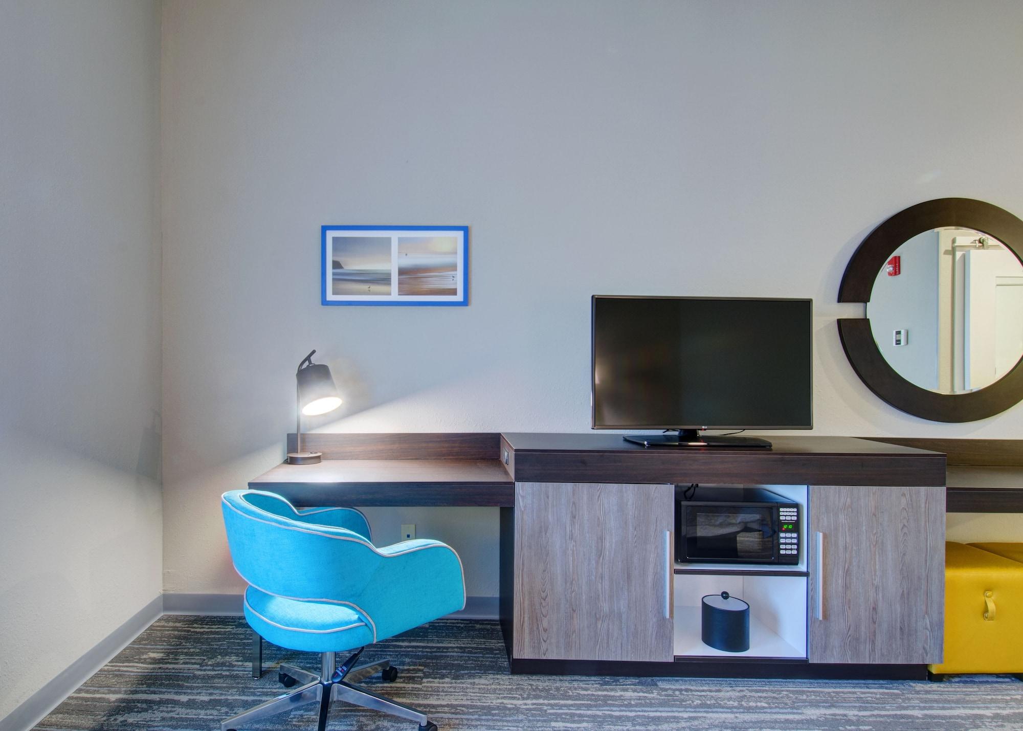 Hampton Inn & Suites Boston/Стоутън Екстериор снимка